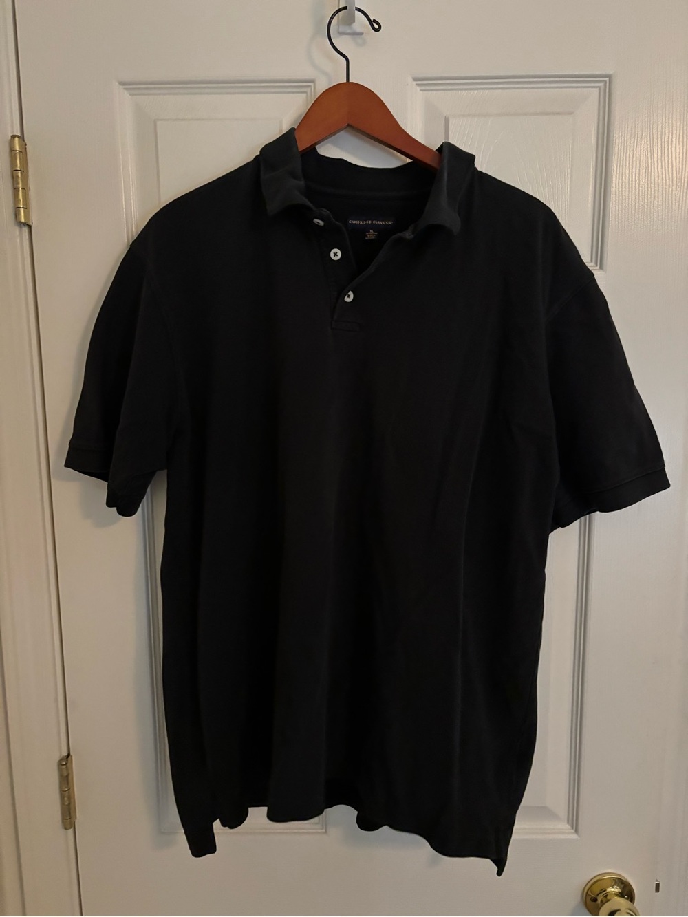 Men's Black Polo Shirt with Classic Collar